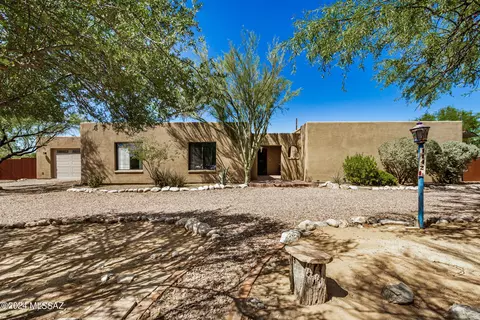 1142 W Morning View Dr, Tucson, AZ 85704