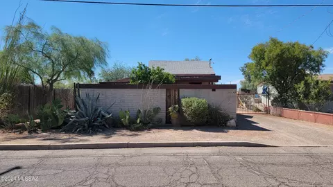 3537 N Geronimo Ave, Tucson, AZ 85705