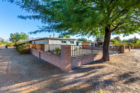3203 E Lee St, Tucson, AZ 85716 photo 2