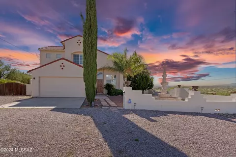 899 Via Puebla, Rio Rico, AZ 85648