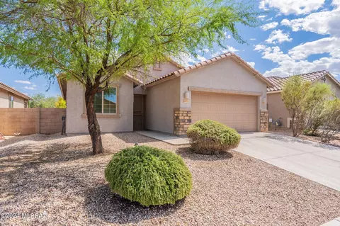 6679 W Fishermans Dr, Tucson, AZ 85757