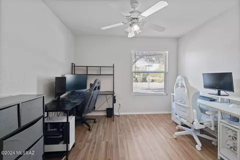 7058 Mitchell Flyer Rd, Tucson, AZ 85730 photo 19