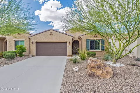 1709 E Sage Thrasher Dr, Green Valley, AZ 85614