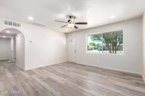 Living - 6261 E 20th St, Tucson, AZ 85711 photo 3 of 10