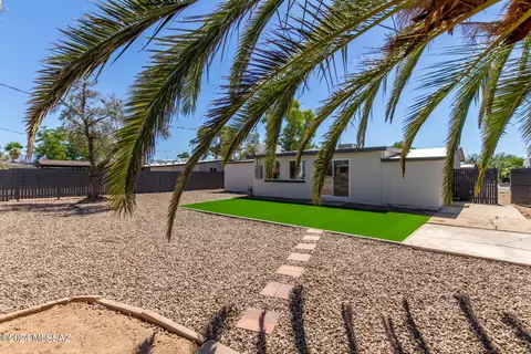 Exterior - 6261 E 20th St, Tucson, AZ 85711 photo 6 of 6