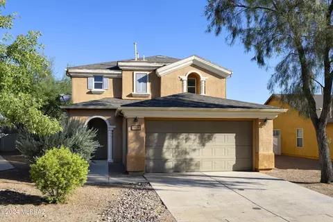 8416 W Redshank Dr, Tucson, AZ 85757