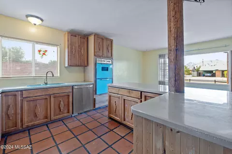 5644 E 2nd St, Tucson, AZ 85711 photo 17