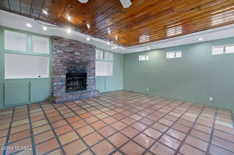 5644 E 2nd St, Tucson, AZ 85711 photo 14