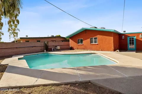 5644 E 2nd St, Tucson, AZ 85711 photo 9