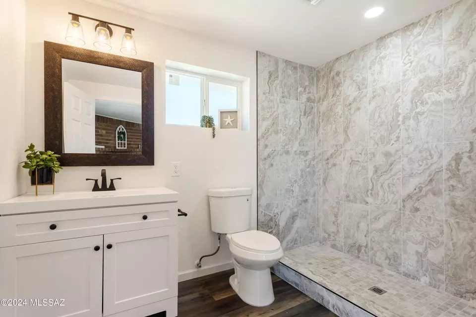 Bath - 2410 S Holly Stra, Tucson, AZ 85713 photo 1 of 2