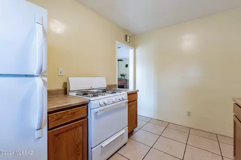Kitchen - 3444 E Fairmount St, Tucson, AZ 85716 photo 6 of 6