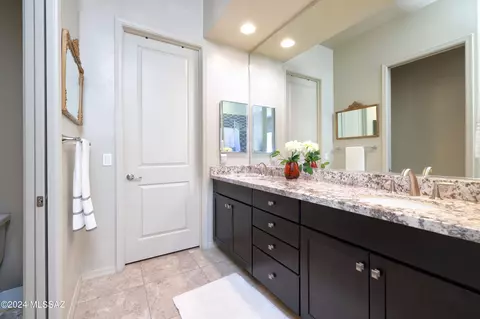 Bath - 8980 E Wright School Loop, Tucson, AZ 85715 photo 1 of 3