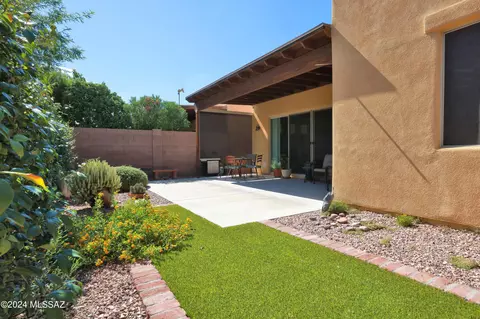 Exterior - 8980 E Wright School Loop, Tucson, AZ 85715 photo 3 of 5