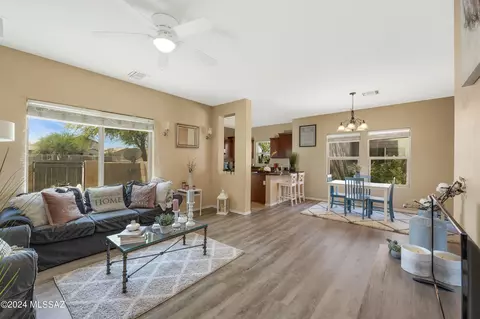 10580 E Forest Falls Ct, Tucson, AZ 85747