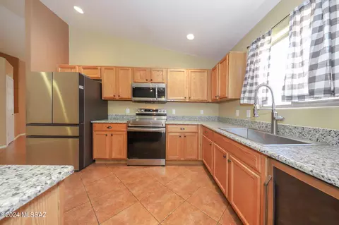 73 W Eric Dorman St, Vail, AZ 85641 photo 7