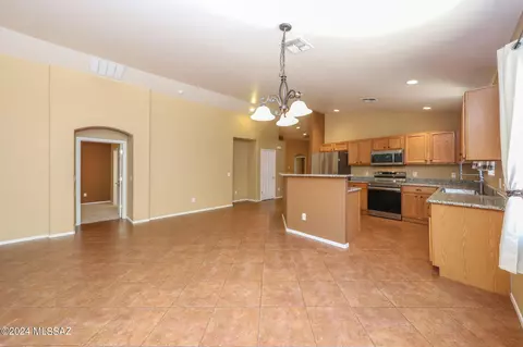 73 W Eric Dorman St, Vail, AZ 85641 photo 12