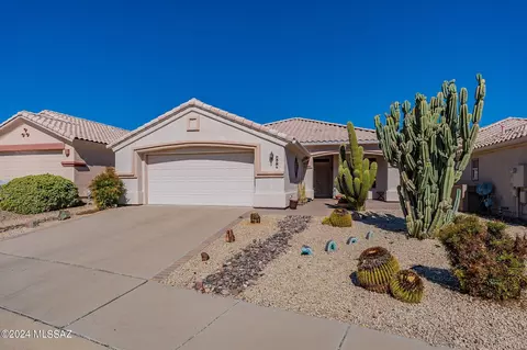308 W Sunrise Vista Dr, Green Valley, AZ 85614