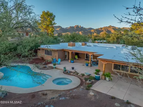 4421 N Palisade Dr, Tucson, AZ 85749