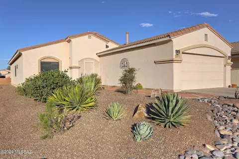 2201 S Pecan Vista Dr, Green Valley, AZ 85614