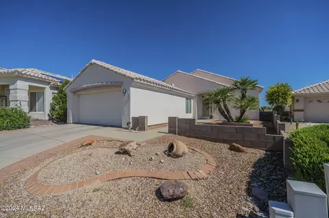 274 W Continental Vista Pl, Green Valley, AZ 85614