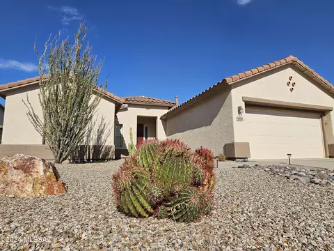 9541 N Twinkling Shadows Way, Tucson, AZ 85743