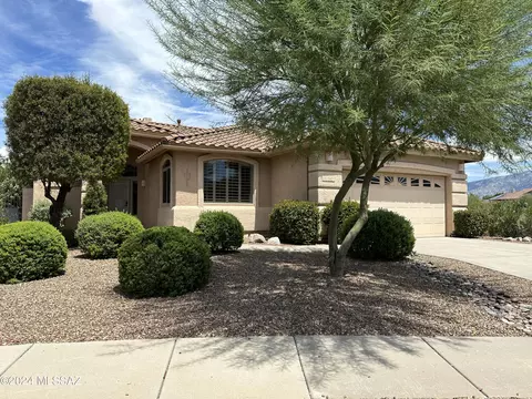 2297 E Big View Dr, Oro Valley, AZ 85755