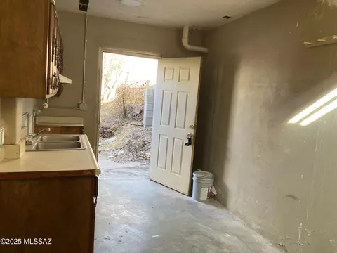 117 E Dumbauld St, Nogales, AZ 85621 photo 21