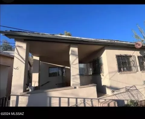 117 E Dumbauld St, Nogales, AZ 85621 photo 2