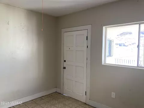117 E Dumbauld St, Nogales, AZ 85621 photo 8