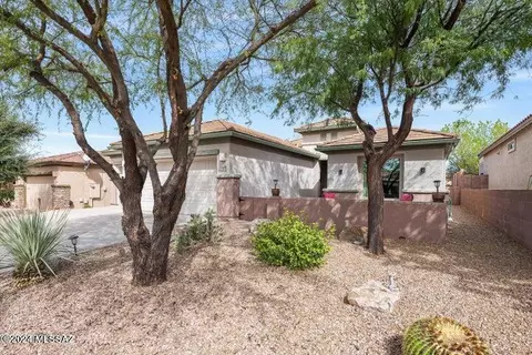 Exterior - 13899 E Carruthers St, Vail, AZ 85641 photo 2 of 7