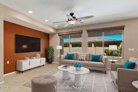 Living - 13899 E Carruthers St, Vail, AZ 85641 photo 1 of 7