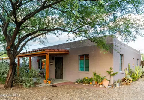 2208 N Fair Oaks Ave, Tucson, AZ 85712