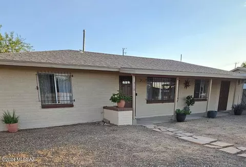718 E Mcmillan Dr, Tucson, AZ 85719