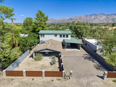 View/Area - 2811 E Allen Rd, Tucson, AZ 85716 photo 1 of 2