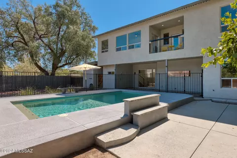 Exterior - 2811 E Allen Rd, Tucson, AZ 85716 photo 3 of 6