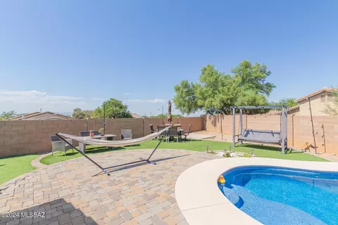 Exterior - 625 E Blue Rock Way, Vail, AZ 85641 photo 4 of 8