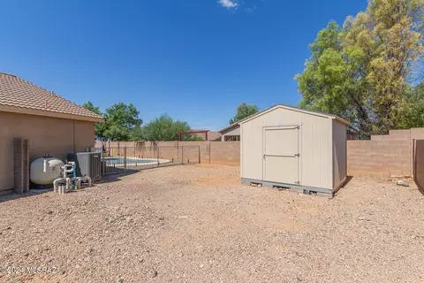 Exterior - 625 E Blue Rock Way, Vail, AZ 85641 photo 8 of 8