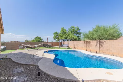 Exterior - 625 E Blue Rock Way, Vail, AZ 85641 photo 6 of 8