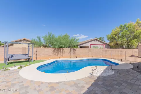 Exterior - 625 E Blue Rock Way, Vail, AZ 85641 photo 5 of 8