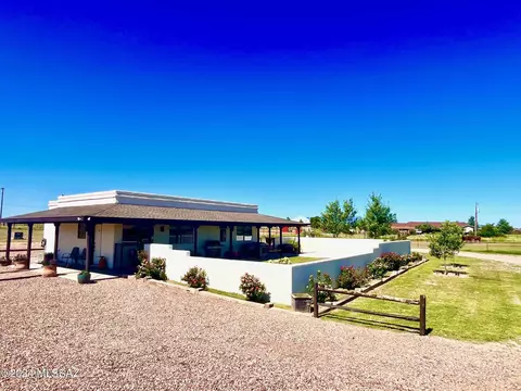 Exterior - 17 Marthas Ln, Elgin, AZ 85611 photo 12 of 15