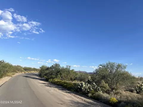 3515 E Rincon View Dr, Vail, AZ 85641 photo 2
