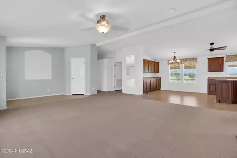 191 E Rio Ln, Benson, AZ 85602 photo 9