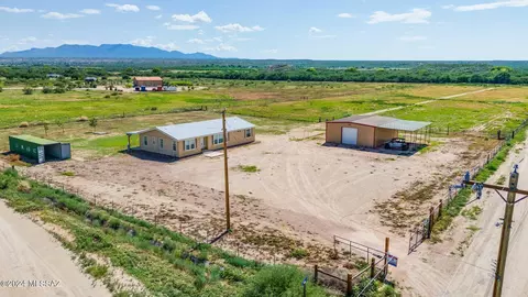 191 E Rio Ln, Benson, AZ 85602 photo 4
