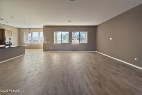14442 E Flamingo Crescent Pl, Vail, AZ 85641