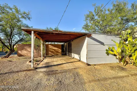 Exterior - 2702 E 7th St, Tucson, AZ 85716 photo 13 of 14