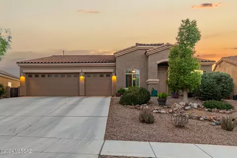 6270 S Eagles Talon Pkwy, Tucson, AZ 85757