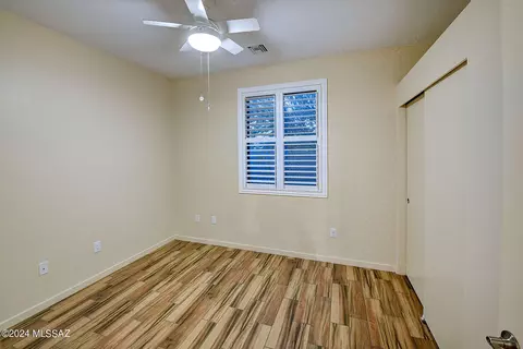 7582 E Chalkboard Ct, Tucson, AZ 85715 photo 18