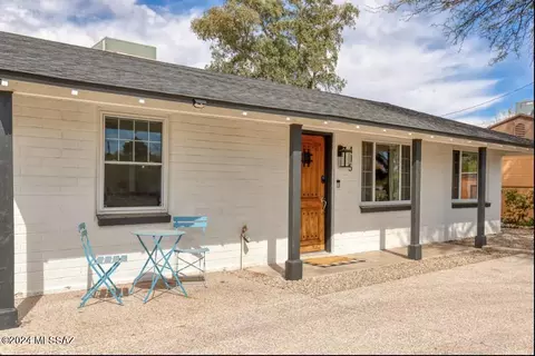 415 Desert Stra N, Tucson, AZ 85711