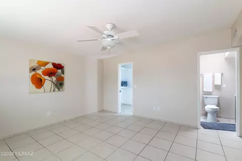 Bedroom - 10415 E Observatory Dr, Vail, AZ 85641 photo 2 of 5