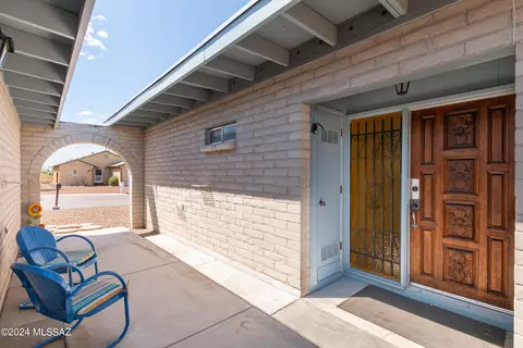 Exterior - 10415 E Observatory Dr, Vail, AZ 85641 photo 2 of 8